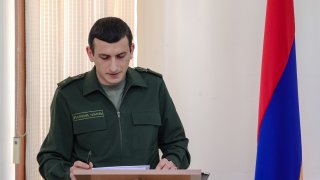 Ակտիվացնել պայքարն ապօրինի ընդերքօգտագործման և ծառահատումների, որսագողության դեմ պայքարում. Քննչական կոմիտեի նախագահ Արթուր Պողոսյանն աշխատանքային այցով եղել է Սյունիքի մարզի քննչական ստորաբաժանումներում